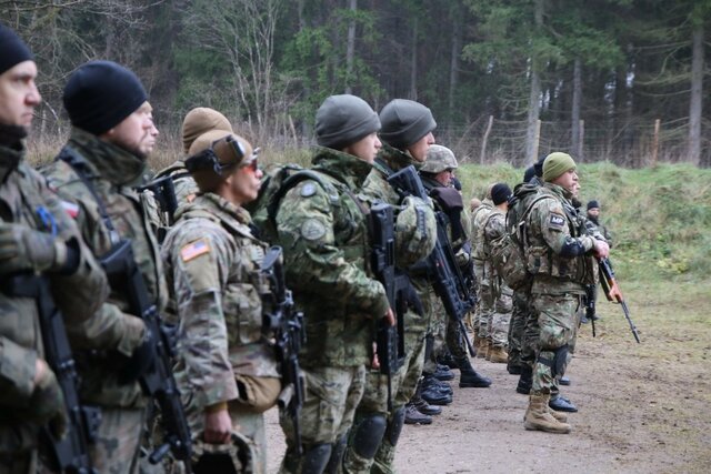 Suwalscy terytorialsi na szkoleniu z sojusznikami z NATO