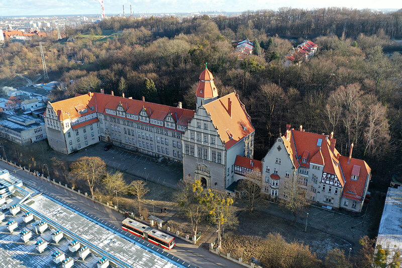 Na zdj. dawny budynek Wydziału Chemii UG na ul. Sobieskiego, który zakupiła Politechnika Gdańska