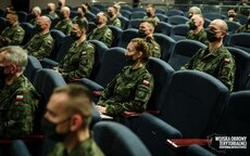 Wręczenie patentów oficerskich (2).jpg