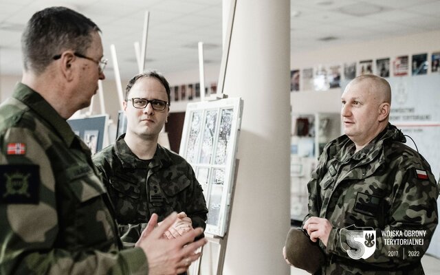 Wizyta dowódcy Norweskiej Gwardii Domowej