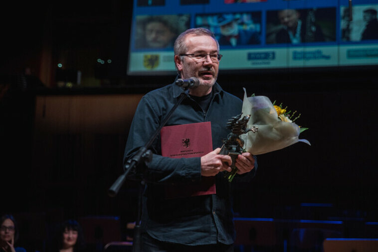 Prof. Jacek Kornacki podczas Gali wręczenia Pomorskiej Nagrody Artystycznej w 2016 roku.