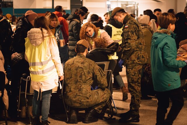 Żołnierze 9ŁBOT pomagają instytucjom i podmiotom odpowiedzialnym za przyjęcie uchodźców