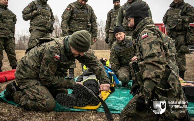Morąg. Szkolenie żołnierzy 4 Warmińsko-Mazurskiej Brygady OT z OSP Florczaki.