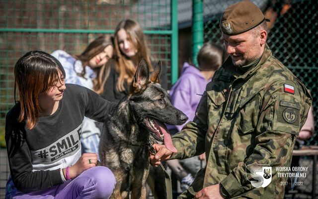 Psie wsparcie dla dzieci z Ukrainy