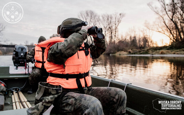 #Silne Wsparcie - patrole wodne na rzece Bug