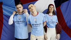 PUMA x Manchester City 2223_Strój domowy.jpg