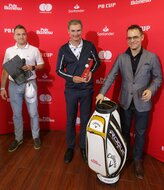 W kategorii 3/4 HCP Strokeplay Netto 0-12 zwyciężył Piotr Kulikowski. Odebral nagrodę z rąk Tomasza Owczarka, dyrektora sprzedaży i strategii w polskim oddziale Mastercard Europe