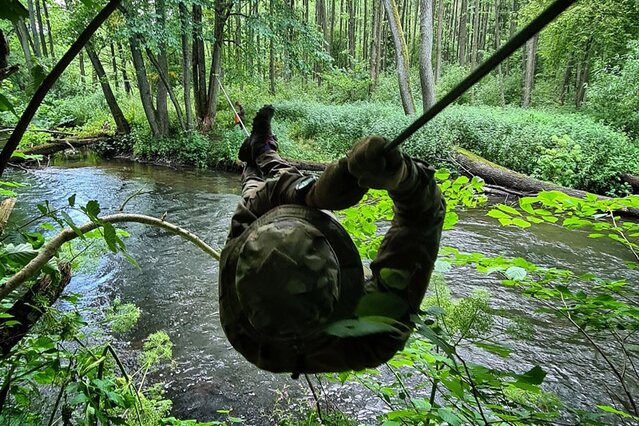 Szkolenie na klifie