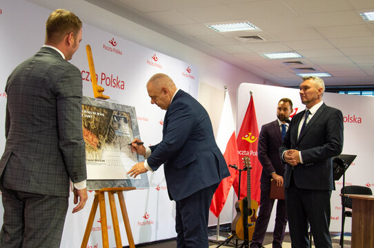 Zniszczenia Wojenne podpis 