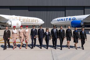 emiratesandunitedflightcrews.jpg