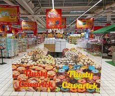 Tlusty_Czwartek_Carrefour.jpg