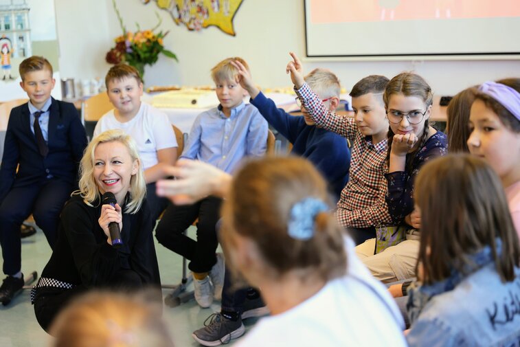 premiera ksiazki gdansk dla mlodych podroznikow fot dominik paszlinski 3 