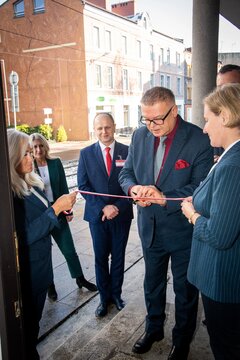modernizacja placówki pocztowej w Katowicach  