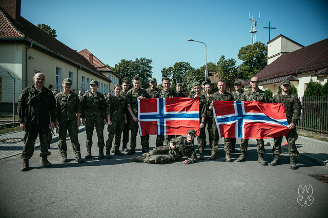 25 lat temu Polska wstąpiła w szeregi NATO