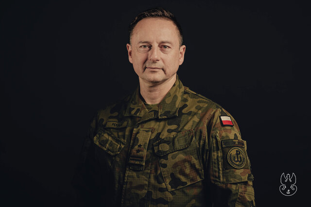 Rzecznik Prasowy DWOT ppłk Robert Pękala