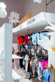 SHEIN_pop-up store_13.jpg