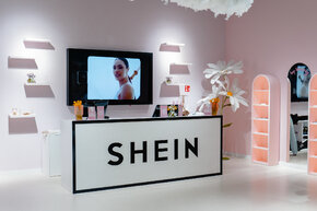 SHEIN_pop-up store_14.jpg