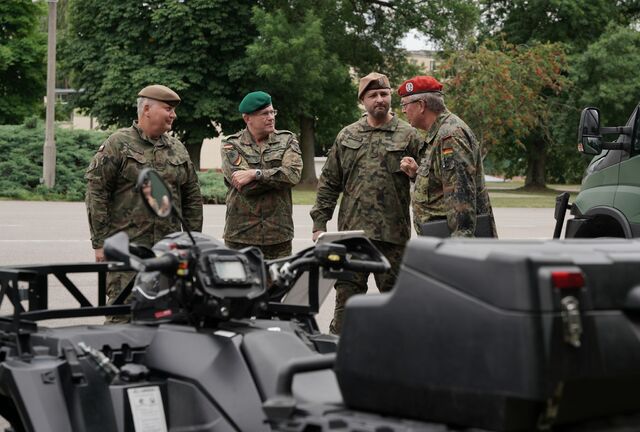 Dowódca Terytorialny Bundeswehry z wizytą w Dowództwie WOT 