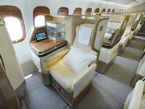 b777-businessclass-side (1).jpg