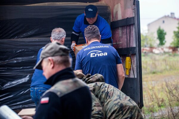 Pracownicy Grupy Enea wspierają powodzian (3)