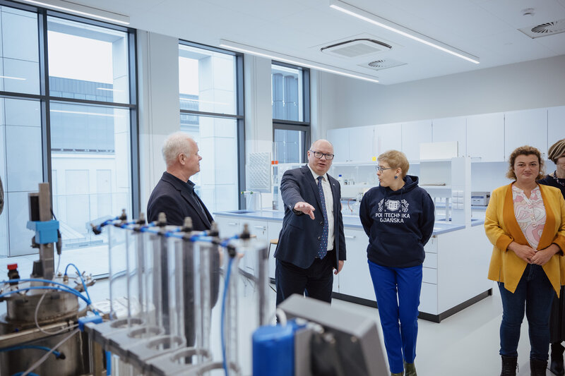 Prof. Krzysztof Wilde, rektor PG oraz Maria Mrówczyńska, podsekretarz stanu w Ministerstwie Nauki i Szkolnictwa Wyższego. Fot. Bartosz Bańka/PG
