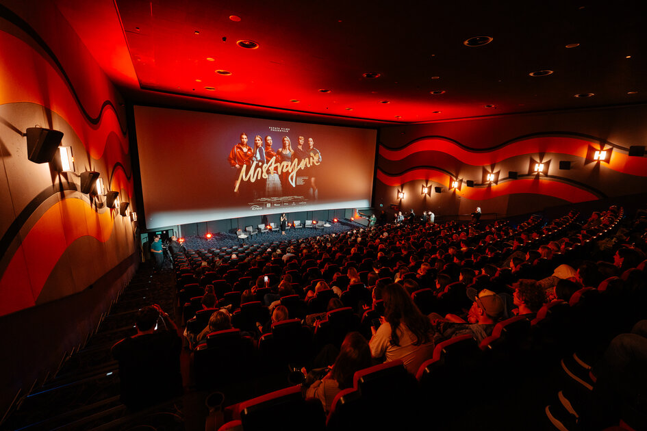 Pokaz przedpremierowy filmu „Mistrzynie” w Westfield Arkadia – siła kobiet na ekranie i poza nim. Enea sponsorem głównym produkcji.