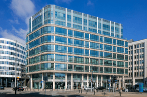 Zaułek Piękna_źródło  Cushman Wakefield.png