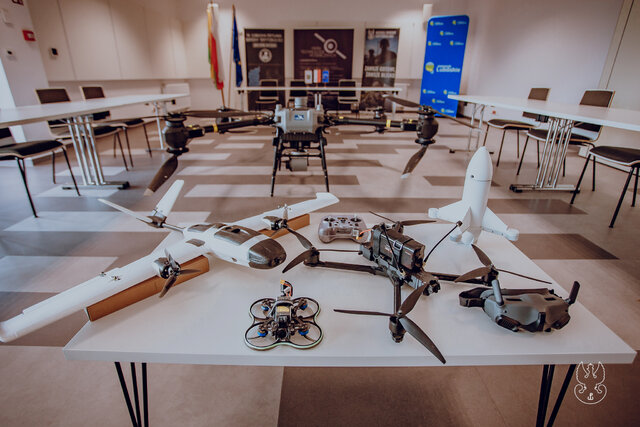 Rozwój zdolności dronowych w WOT z Parkiem Technologii Kosmicznych