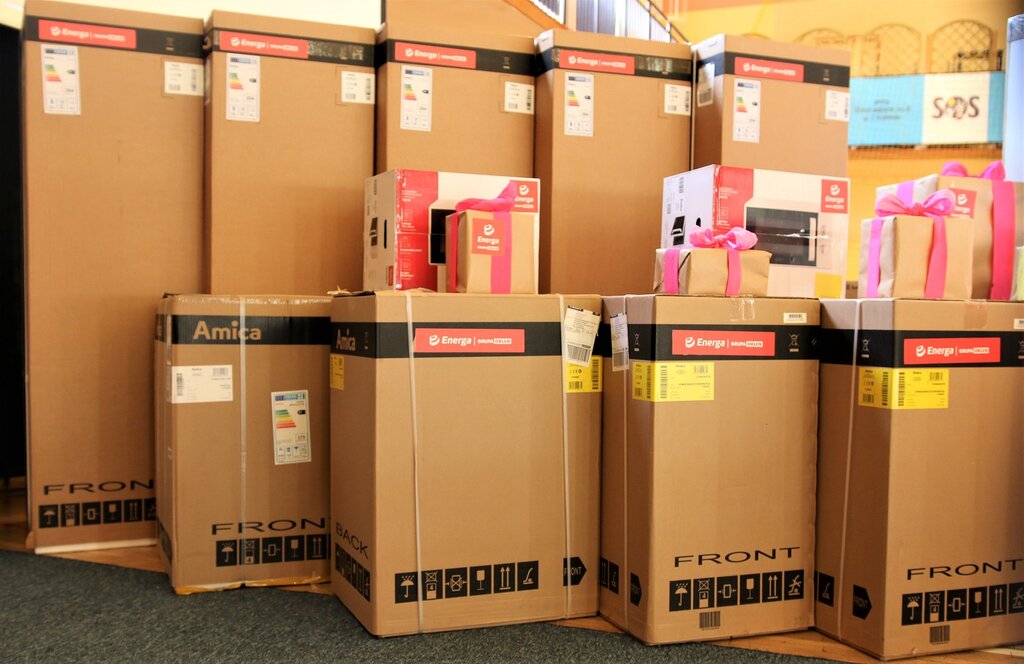 Nagrody za zajęcie 1. miejsca w konkursie "Świeć się z Energą"