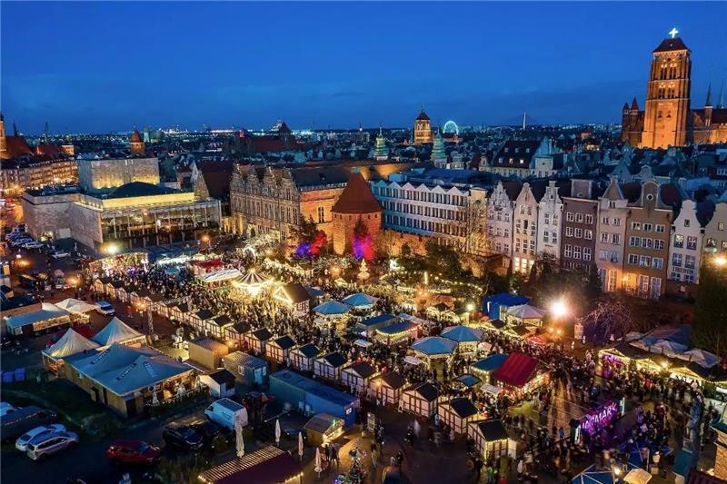 gdansk_podczas_jarmarku_rozjasnil_niejedna_osobe