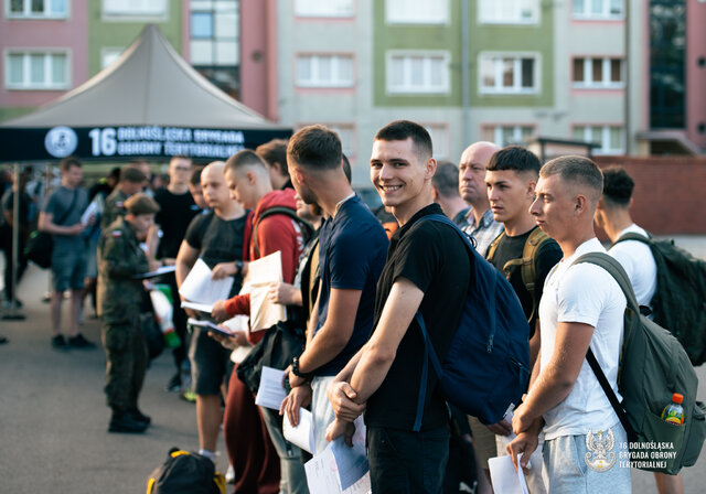 Ostatni dzień cywila - pierwszy dzień "Wakacji z WOT"
