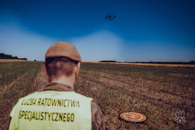 Warsztaty dla wojskowych pilotów dronów w Radomiu