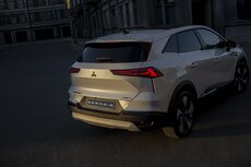 all-new-grandis_004-jpg