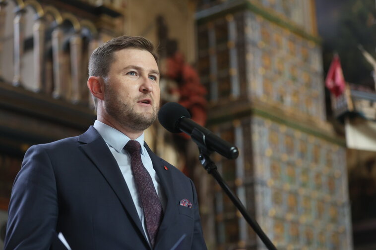 Piotr Grzelak, z-ca prezydenta Miasta Gdańska, fot  Piotr Wittman, mat  gdansk pl jpg