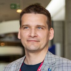 mikolaj-krawczyk_komputronik-jpg