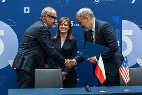 Bechtel-36 (1).jpg
