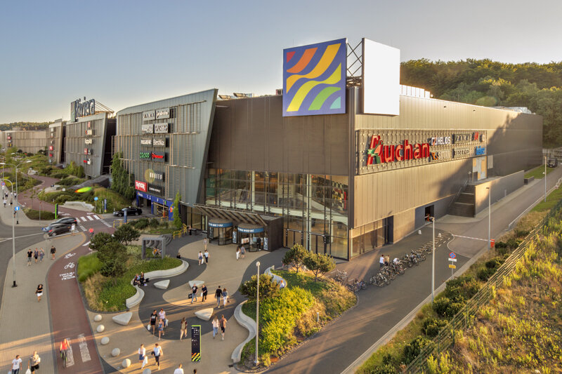 Centrum handlowe, rozrywka i spotkania. Jak Riviera zmieniła się w pierwszej połowie 2025 roku?