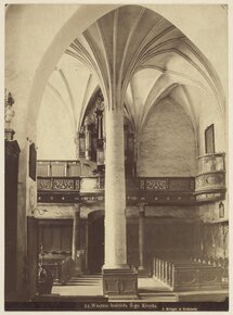 3_ Wnętrze kościoła św_ Krzyża w Krakowie, widok z prezbiterium w stronę wejścia (1).jpg