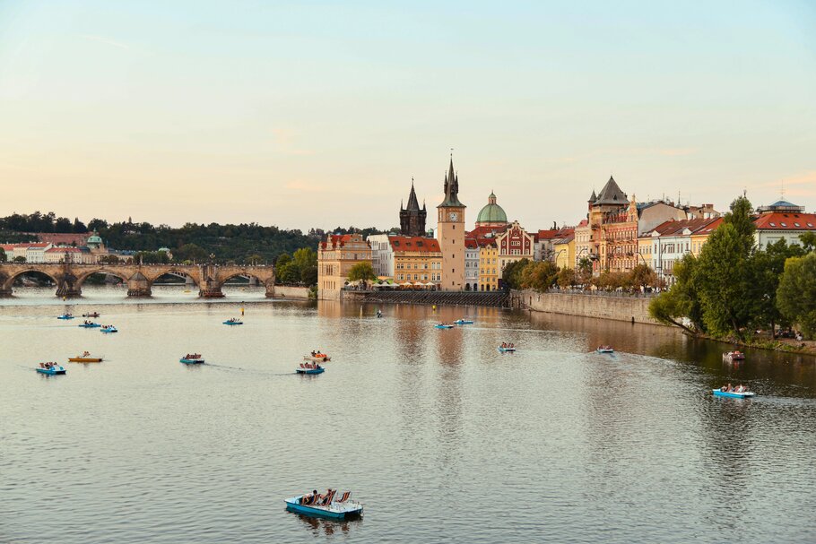 2025 07 09 Praga Czechy Shutterstock eSky pl