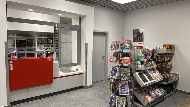 Placówka Poczty Polskiej w Centrum Handlowym Fort Wola 