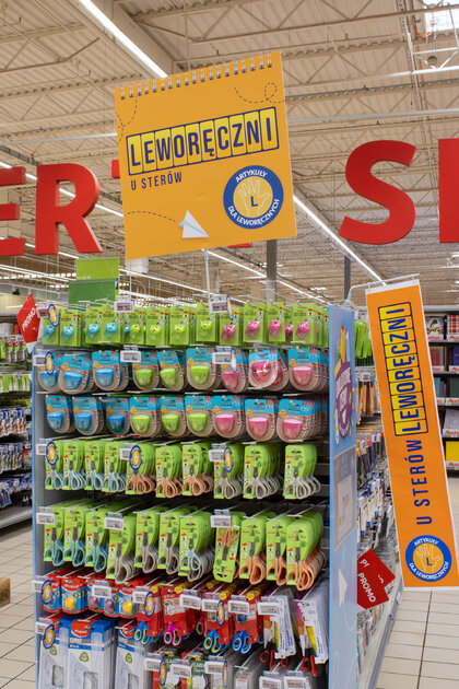 Odlotowe ceny na start szkoły z Auchan. Najtańsza wyprawka szkolna z troską o najmłodszych