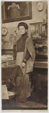 olga-boznanska-przy-pianinie-fotografia-muzeum-narodowe-w-krakowie-jpg