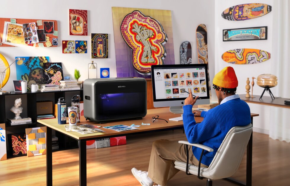 Drukarka UV eufyMake E1 zadebiutuje oficjalnie już w grudniu br. Urządzenie będzie wyposażone w inteligentne narzędzie projektowe oparte na sztucznej inteligencji