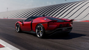 849_Testarossa_16x9_02_1024x768.jpg