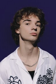 WIKTOR_WALIGORA.jpg