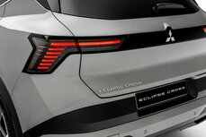 eclipse-cross_021-jpg