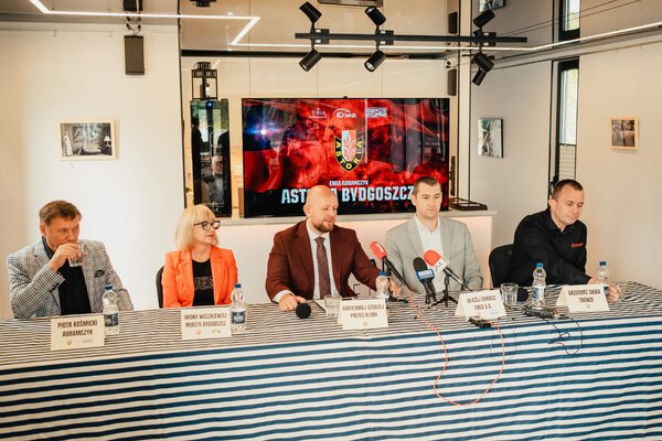 Enea pozostaje sponsorem tytularnym drużyny seniorów i juniorów Astorii Bydgoszcz 1