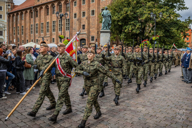 Blisko 4600 ochotników przeszkolonych w ramach "Wakacji z WOT"