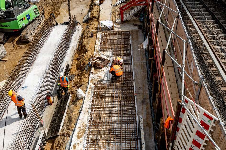 Stal z Warszawy na budowie metra w Hamburgu