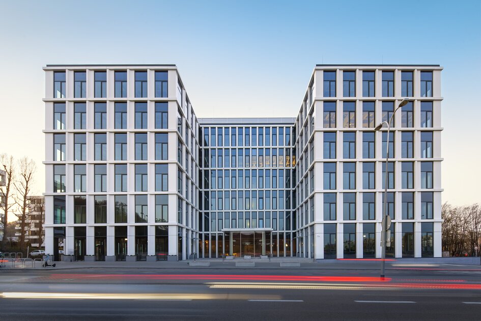 Jedna z największych tegorocznych transakcji biurowych w Gdyni - firma ATC Cargo wynajęła całe piętro w budynku K2